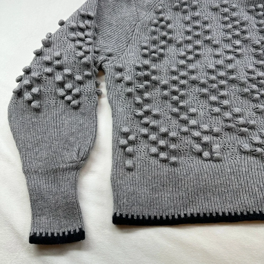 BCBGMAXAZRIA Mock Neck Bobble Knit Sweater Merino Wool Grey Size‎ Large